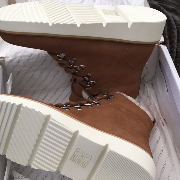 Aldo Boots - Picture 2 of 4